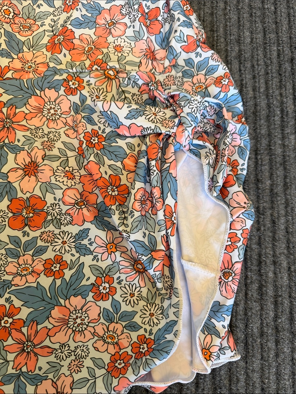 Swim Dress size large Flower print Eo Menie NWT swimsuit - Picture 3 of 9